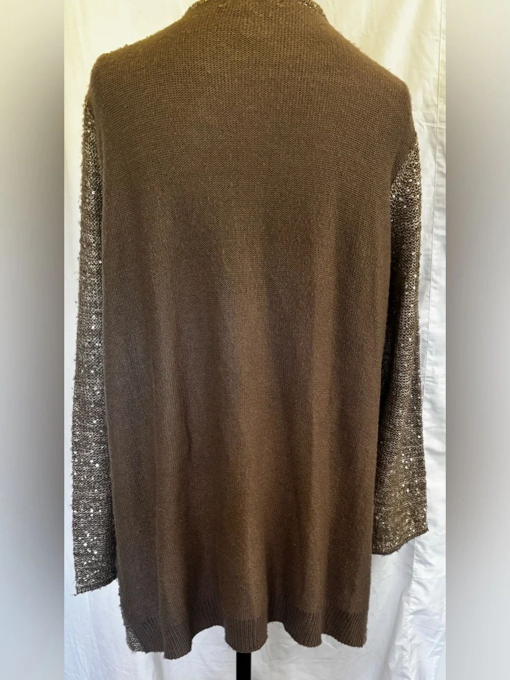 Design History Women’s Sparkly Handkerchief Hemline Cardigan in Taupe Sz 1X